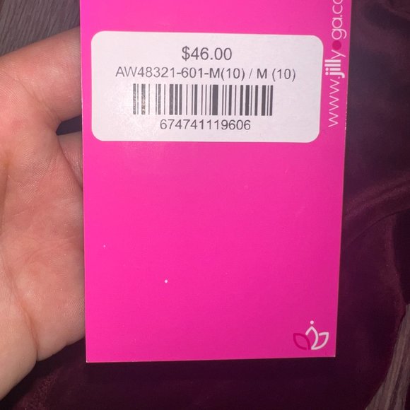 JILLY YOGA KIDS (Girls) Velvet sweat set (like the ivivva for kids) - Picture 10 of 10